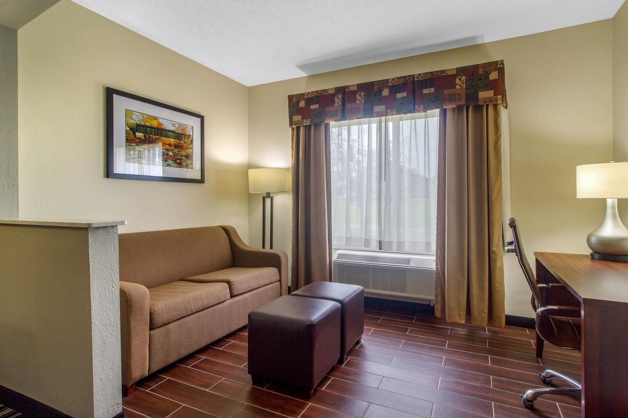 Comfort Suites Дэнвилл Экстерьер фото