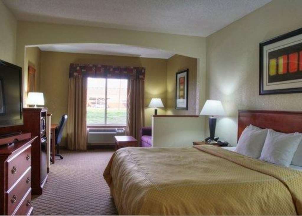 Comfort Suites Дэнвилл Номер фото