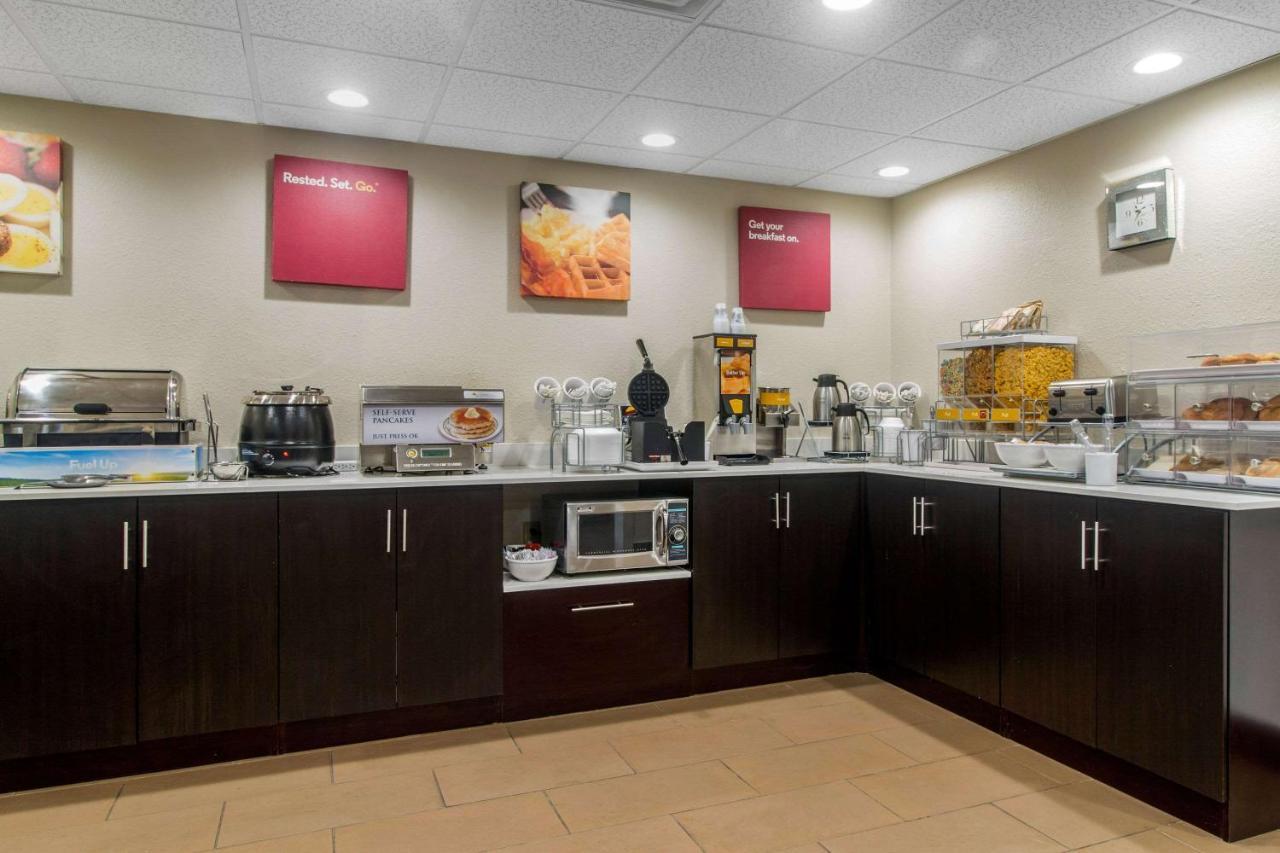 Comfort Suites Дэнвилл Экстерьер фото